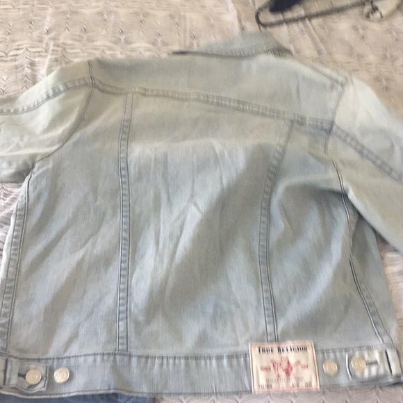 Large Size True Religion Jean jacket (Never Worn) - Picture 4 of 4